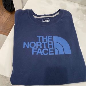 Short sleeve north face tshirt